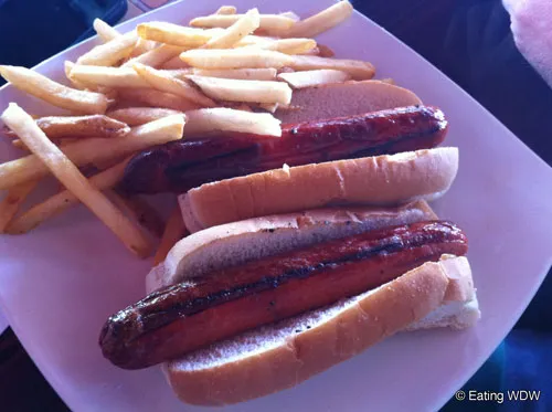 Celebration Town Tavern signature dishes “Lobstah Chowdah”
Twin Hot Dogs
Meatloaf Stacker
